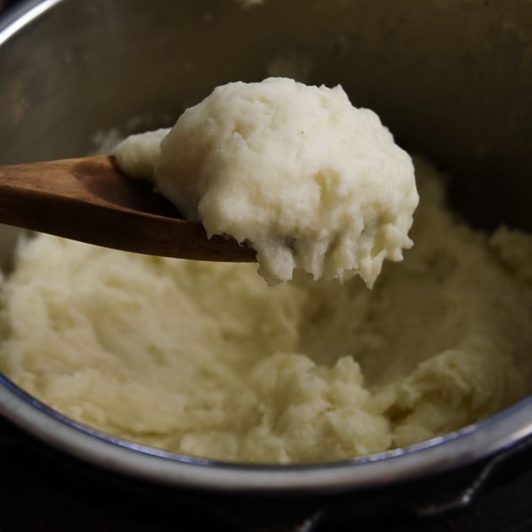 Quick and Easy Instant Pot Mashed Potatoes