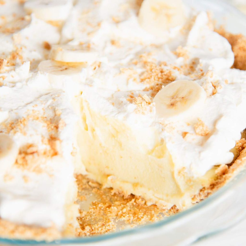 banana cream pie featured image