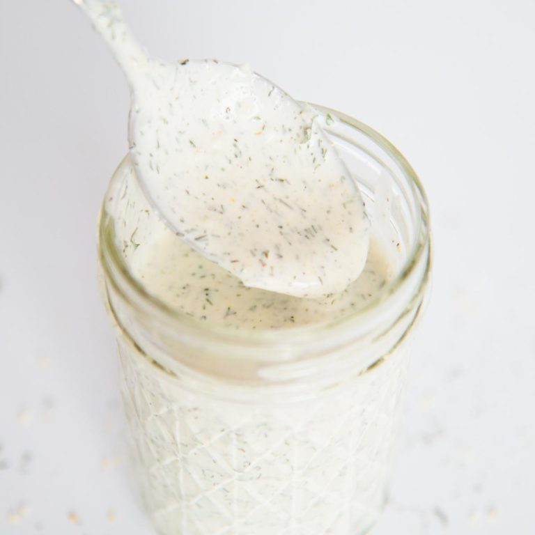 Easy Homemade Ranch Dressing Recipe