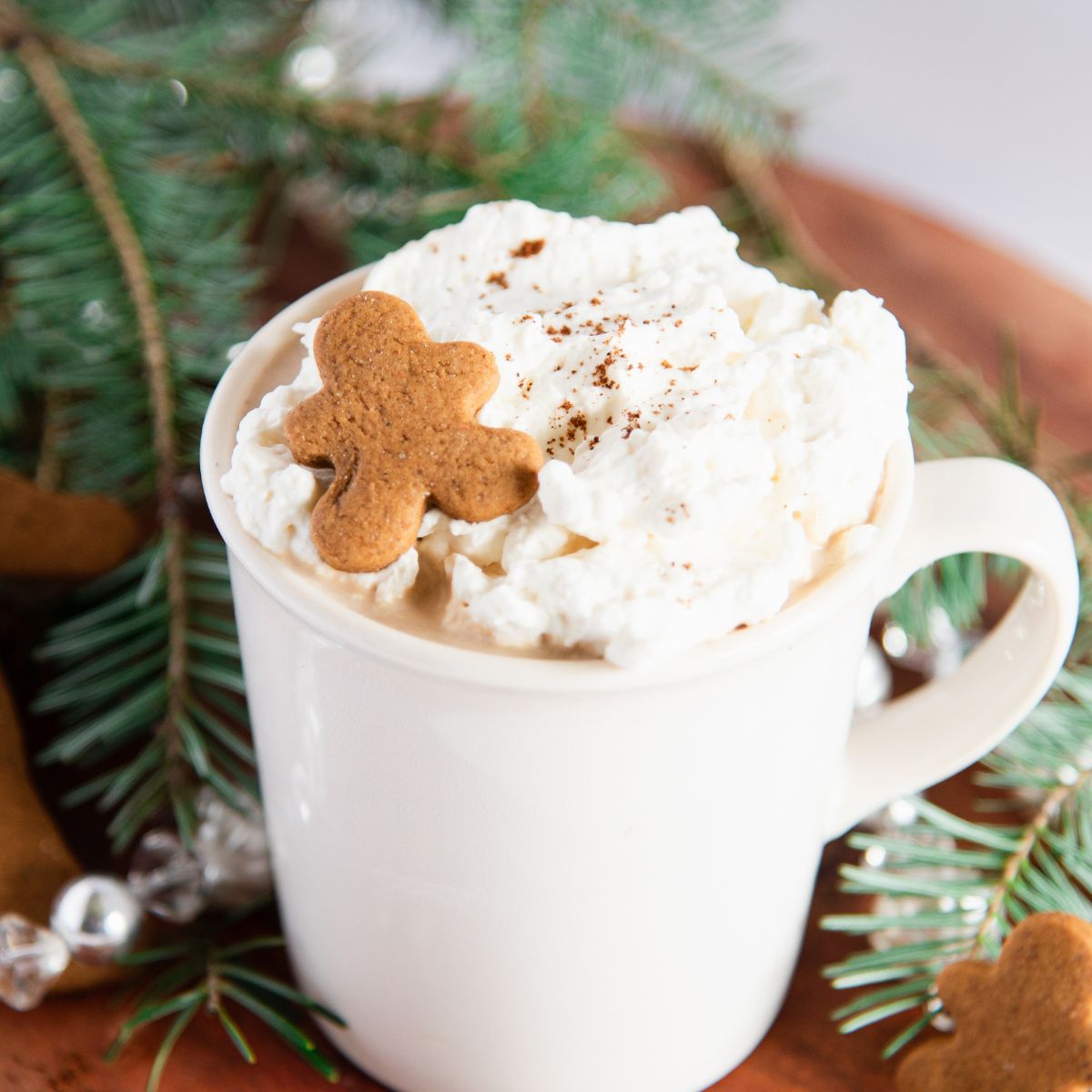 Easy homemade Gingerbread Latte