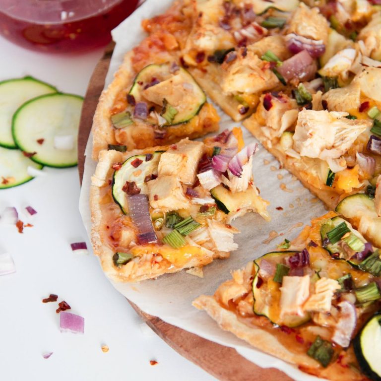 Thai Pizza Recipe | with chicken and sweet chili sauce