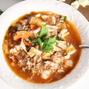 cabbage roll soup featured image