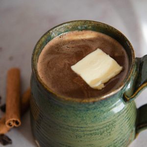 buttered rum hot chocolate featured image
