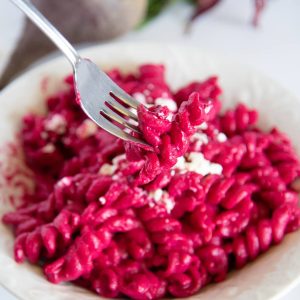 beet pasta sauce featured image