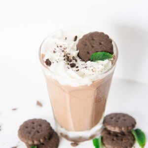 thin mint milkshake featured image